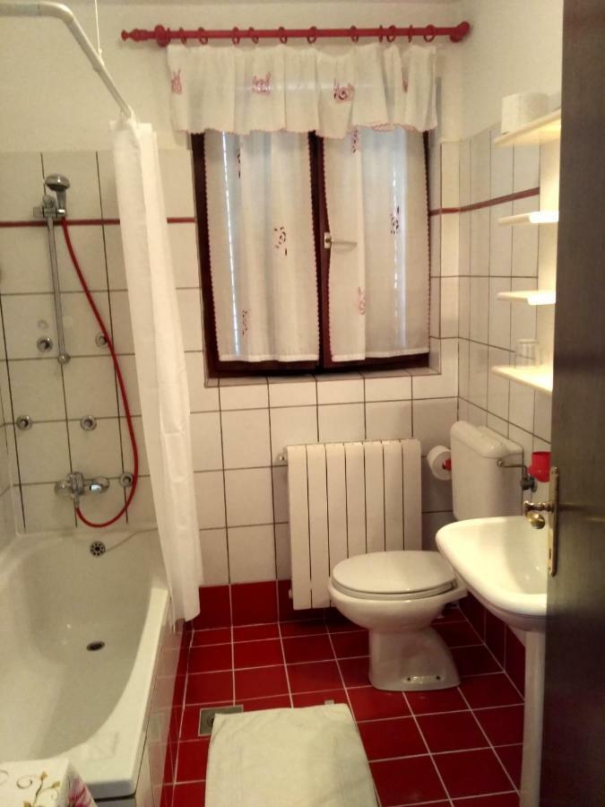 Irena Apartment *
